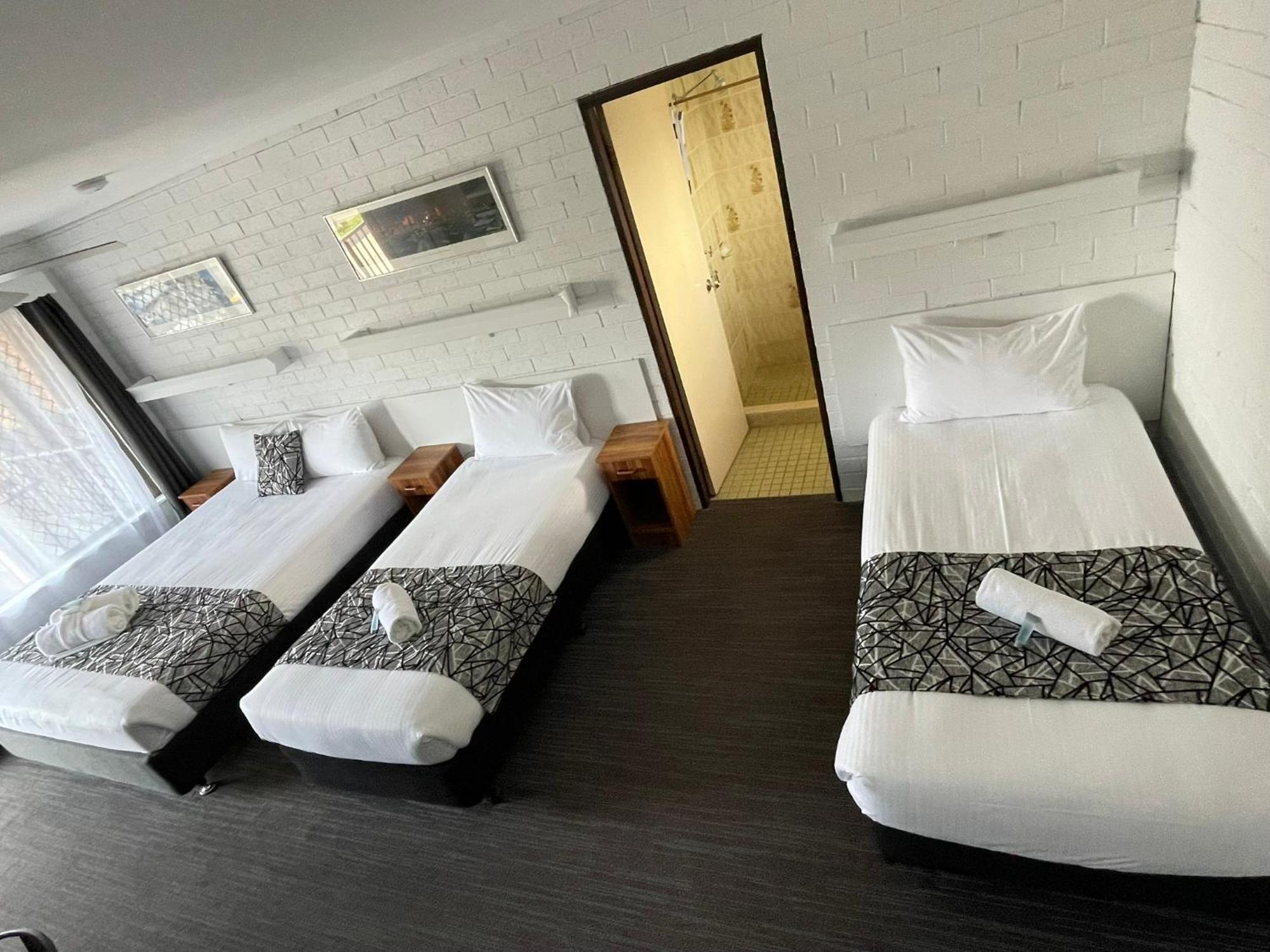 Coastal Bay Motel Coffs Harbour Exterior photo