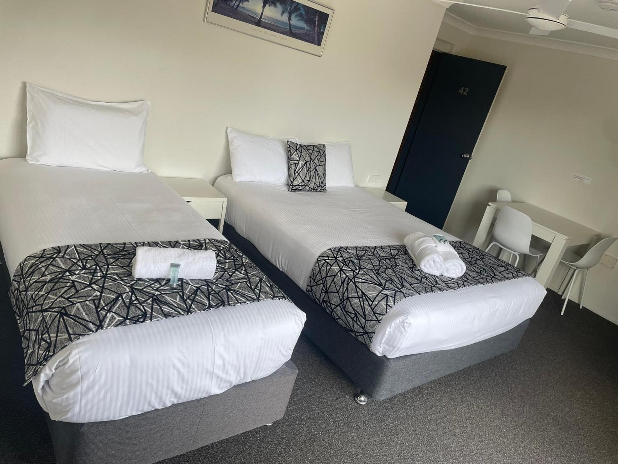Coastal Bay Motel Coffs Harbour Exterior photo