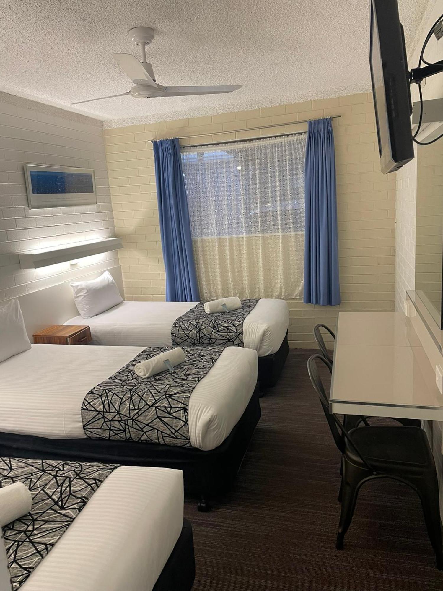 Coastal Bay Motel Coffs Harbour Exterior photo